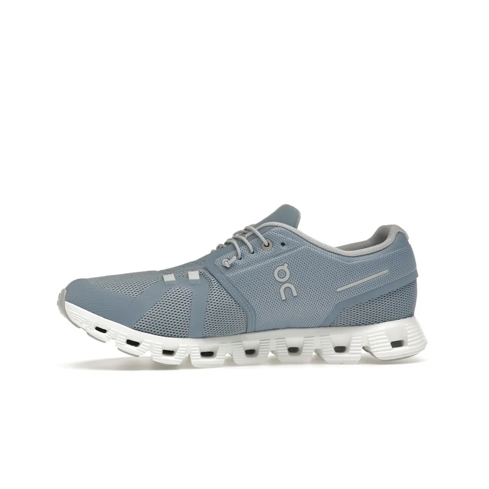 On Running Cloud 5 Chambray White